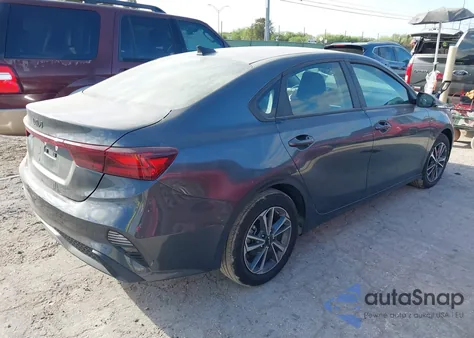 2024 Kia Forte Lxs z USA, uszkodzony, nr VIN 3KPF24ADXRE771177